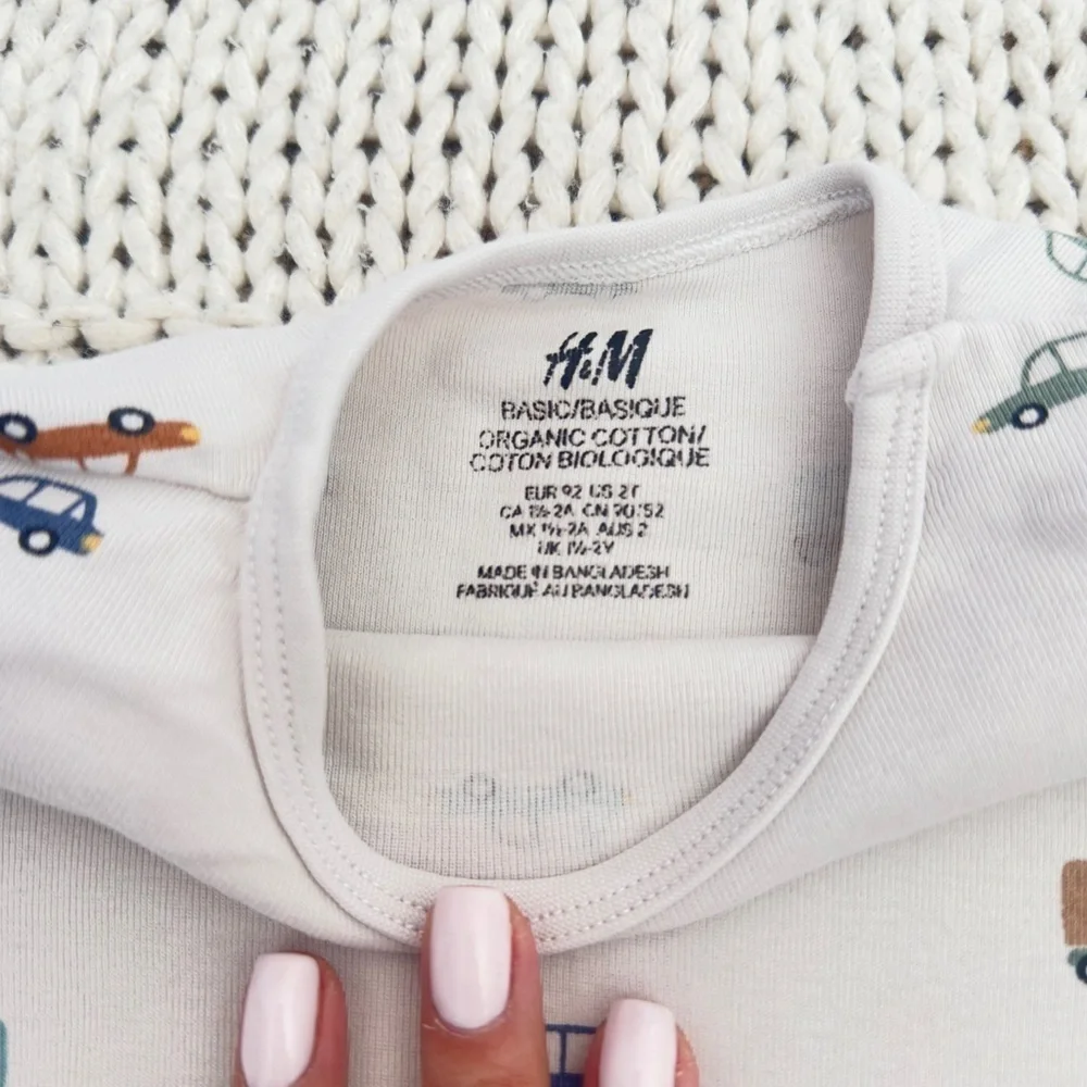H&M Envelope-neck Cream Vehicle Toddler Bodysuit 2T